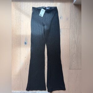 H&M Black Textured Flared Leggings